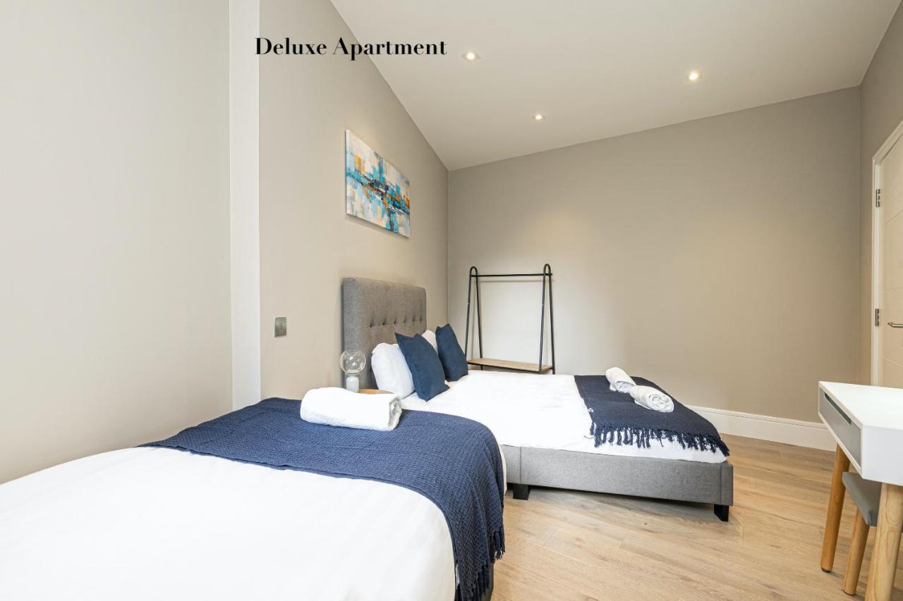 Superb Apartments Opposite Edgware Road Station London Exterior photo