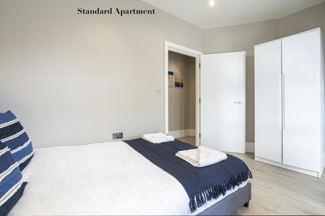 Superb Apartments Opposite Edgware Road Station London Room photo